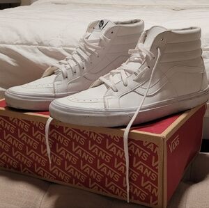 Vans Men's White High-Top Sneakers